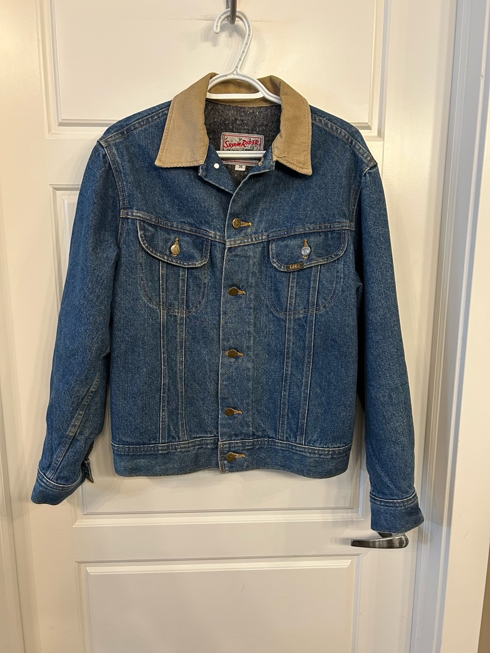 Vintage Lee Men's Blue Denim Jacket Men M/ Women L
